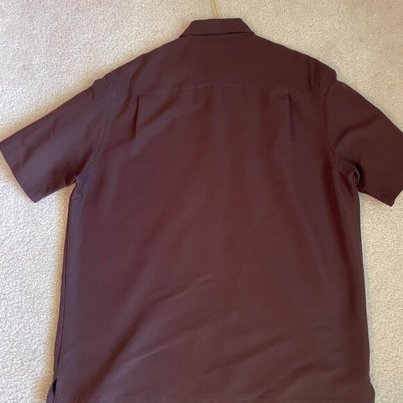 A[X]ist Silk Touch Short Sleeve Button Down Size Large - Picture 3 of 3